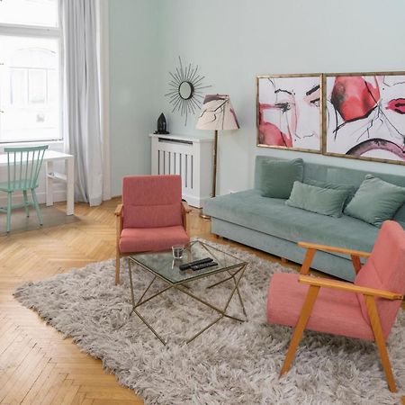 Jettsetter Luxury Apartment By Andrassy Ave & Opera Budapest Bagian luar foto